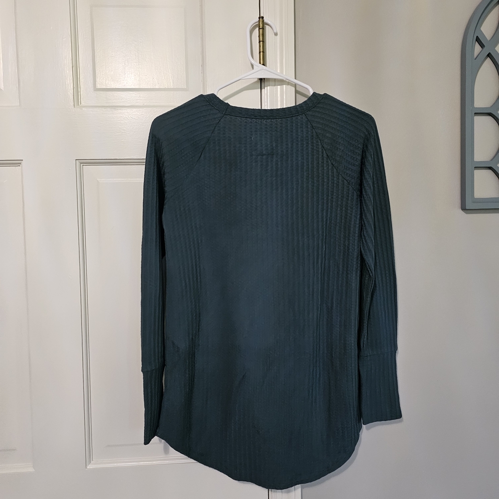 Teal Long Sleeve Knit Top - Picture 2 of 3